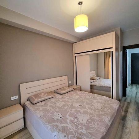 Comfy Appartments Saburtalo Tbilisi Ngoại thất bức ảnh