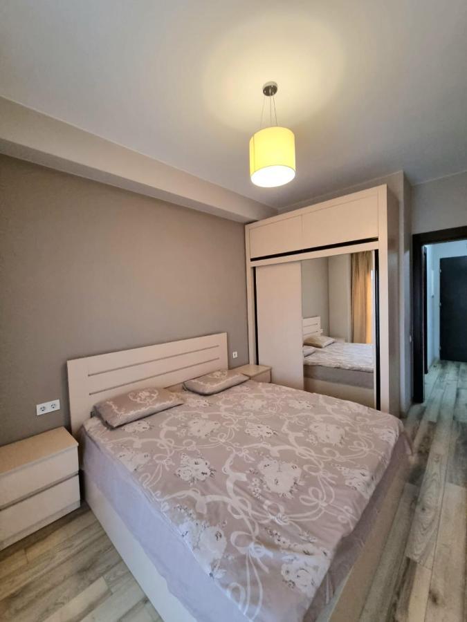 Comfy Appartments Saburtalo Tbilisi Ngoại thất bức ảnh